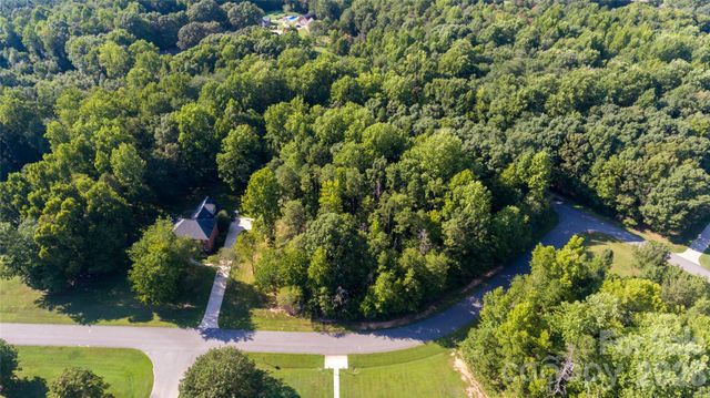 119 Lucky Strike Drive, Kings Mountain, NC 28086