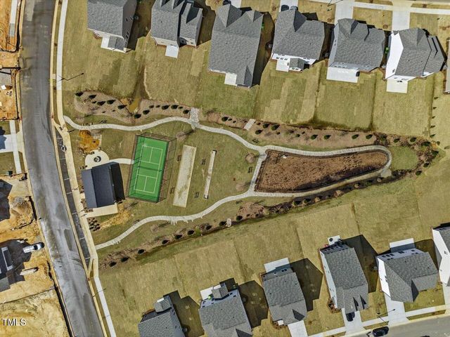 605 Hipwood Drive, Zebulon, NC 27597