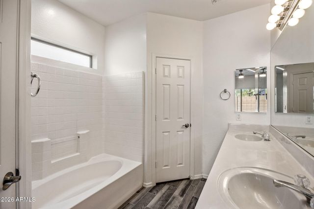 9908 E FARMDALE Avenue, Mesa, AZ 85208