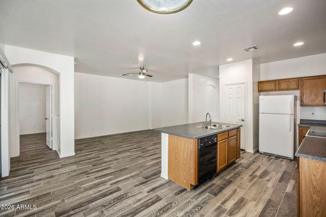 9908 E FARMDALE Avenue, Mesa, AZ 85208