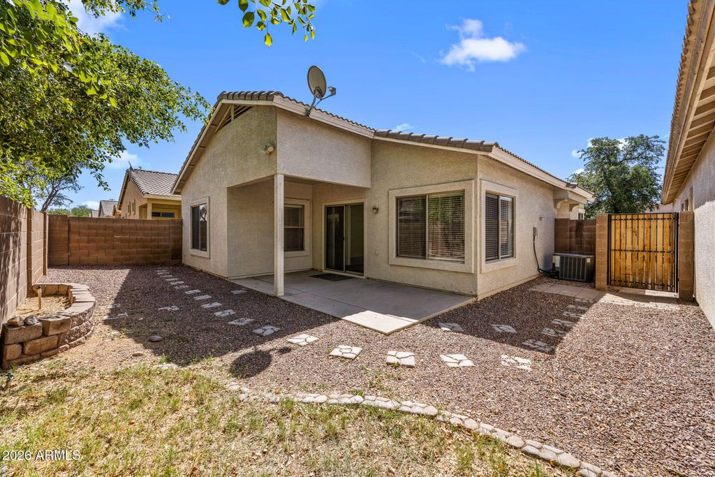 Image 3 of property listing at 9908 E FARMDALE Avenue, Mesa, AZ 85208
