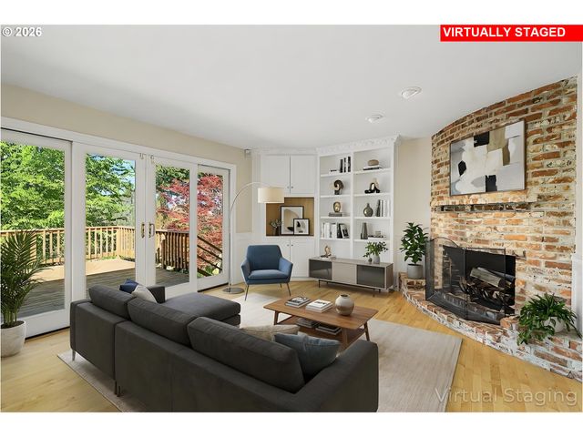 17875 CRESTLINE Dr, Lake Oswego, OR 97034