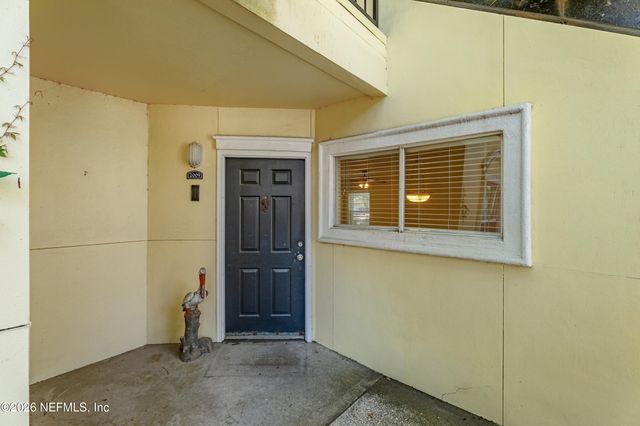 1800 THE GREENS Way 2009, Jacksonville Beach, FL 32250