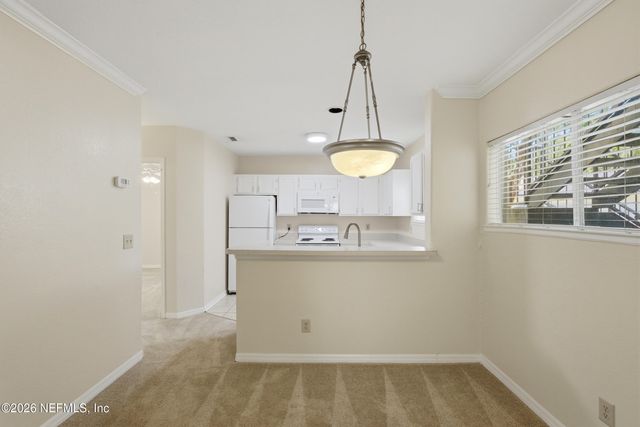 1800 THE GREENS Way 2009, Jacksonville Beach, FL 32250