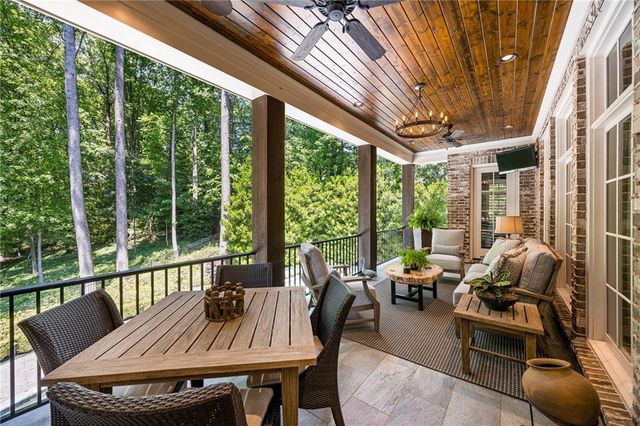 820 Loridans Drive NE, Atlanta, GA 30342