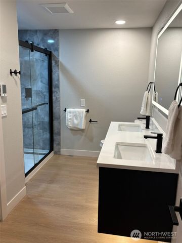 906 & 910 6th Street S, Kirkland, WA 98033
