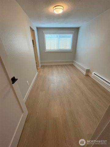 906 & 910 6th Street S, Kirkland, WA 98033