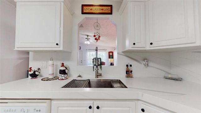 35100 FOREST LAKE ROAD, Leesburg, FL 34788