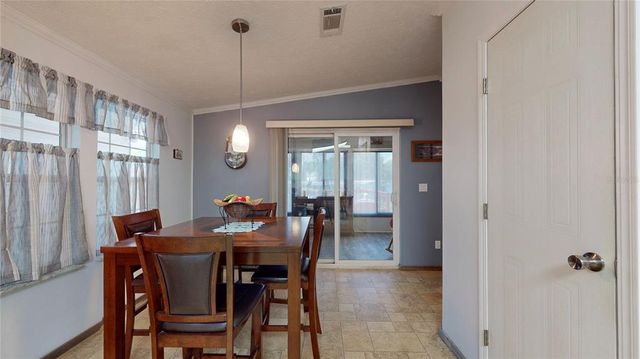 35100 FOREST LAKE ROAD, Leesburg, FL 34788