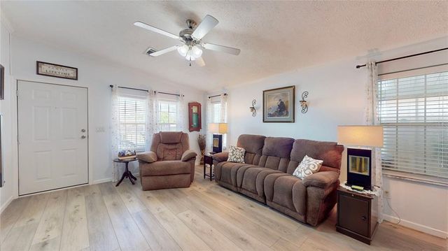 35100 FOREST LAKE ROAD, Leesburg, FL 34788