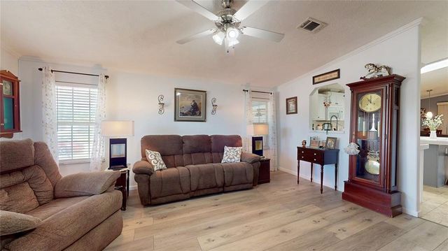 35100 FOREST LAKE ROAD, Leesburg, FL 34788