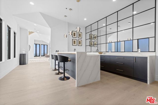 6380 Meadows Court, Malibu, CA 90265