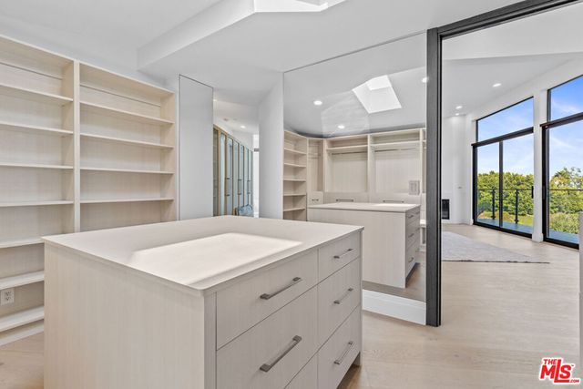 6380 Meadows Court, Malibu, CA 90265