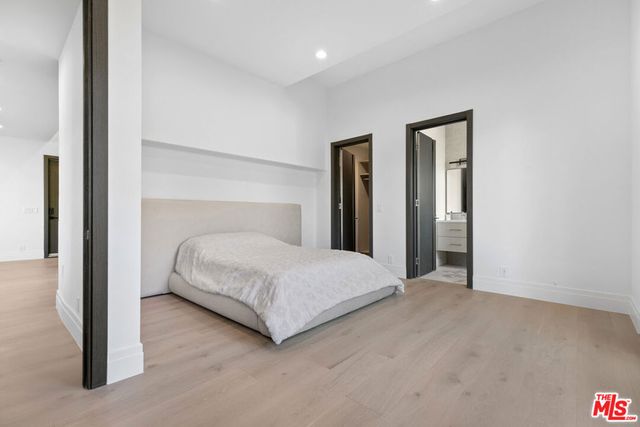 6380 Meadows Court, Malibu, CA 90265