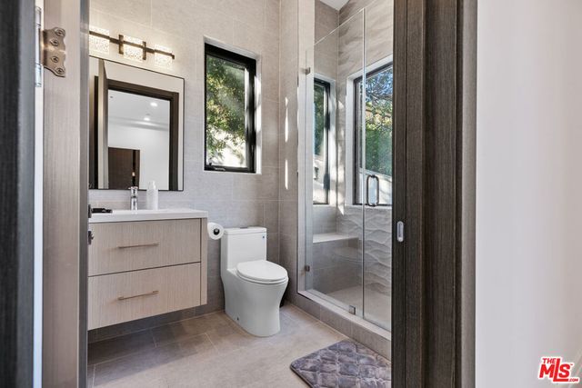 6380 Meadows Court, Malibu, CA 90265