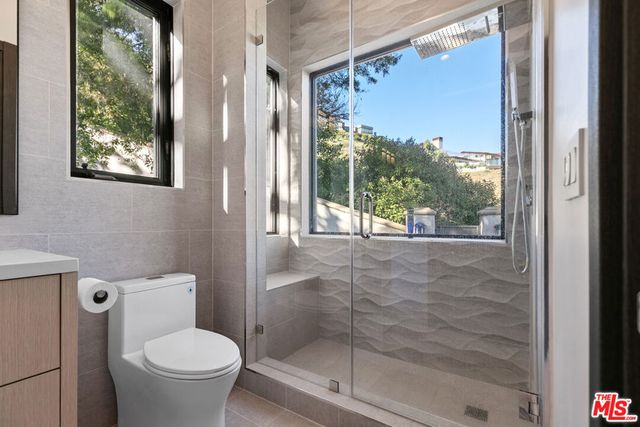 6380 Meadows Court, Malibu, CA 90265