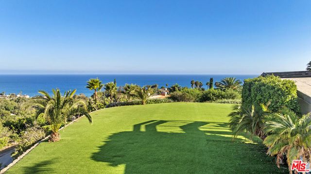 6380 Meadows Court, Malibu, CA 90265