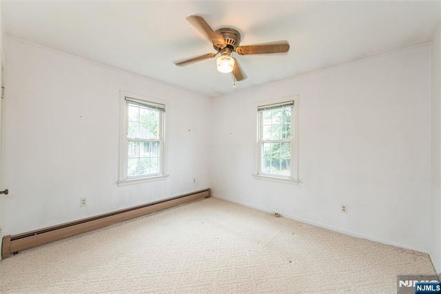 17 South Drive, Woodland Park, NJ 07424