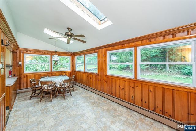 17 South Drive, Woodland Park, NJ 07424