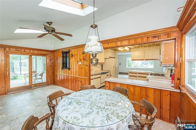 17 South Drive, Woodland Park, NJ 07424