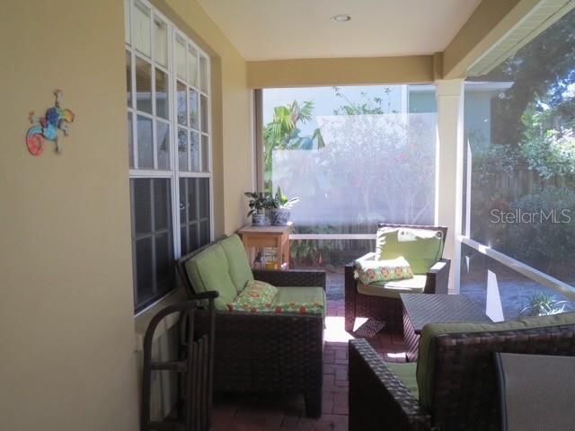 3103 W WAVERLY AVENUE, Tampa, FL 33629