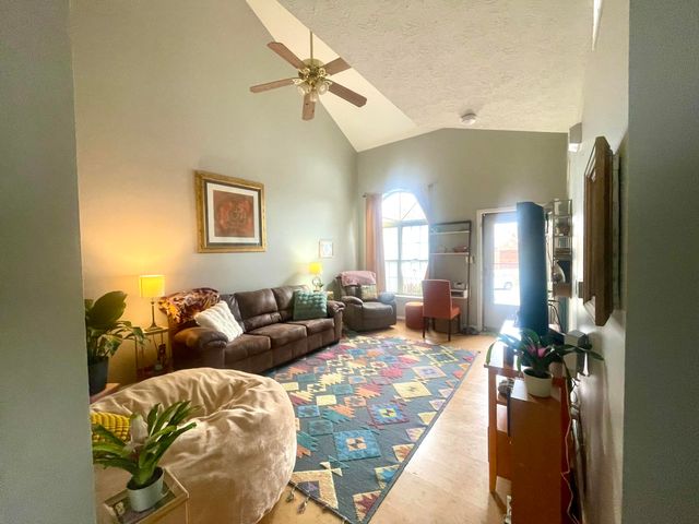 812 Statesman Way, Lexington, KY 40505