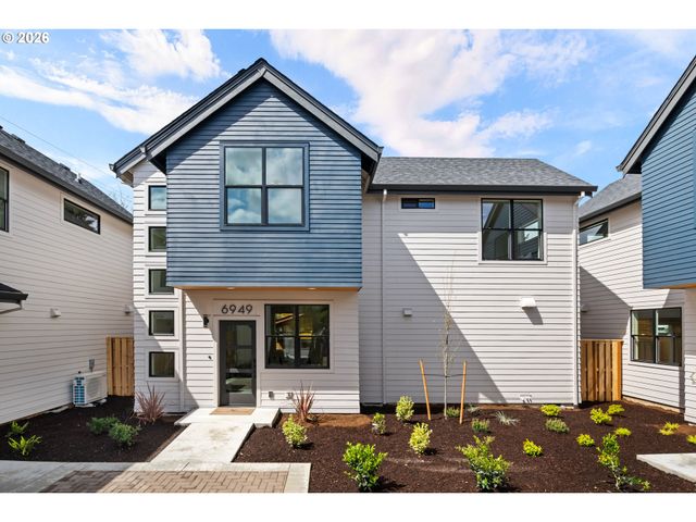 6949 N Burr Ave, Portland, OR 97203