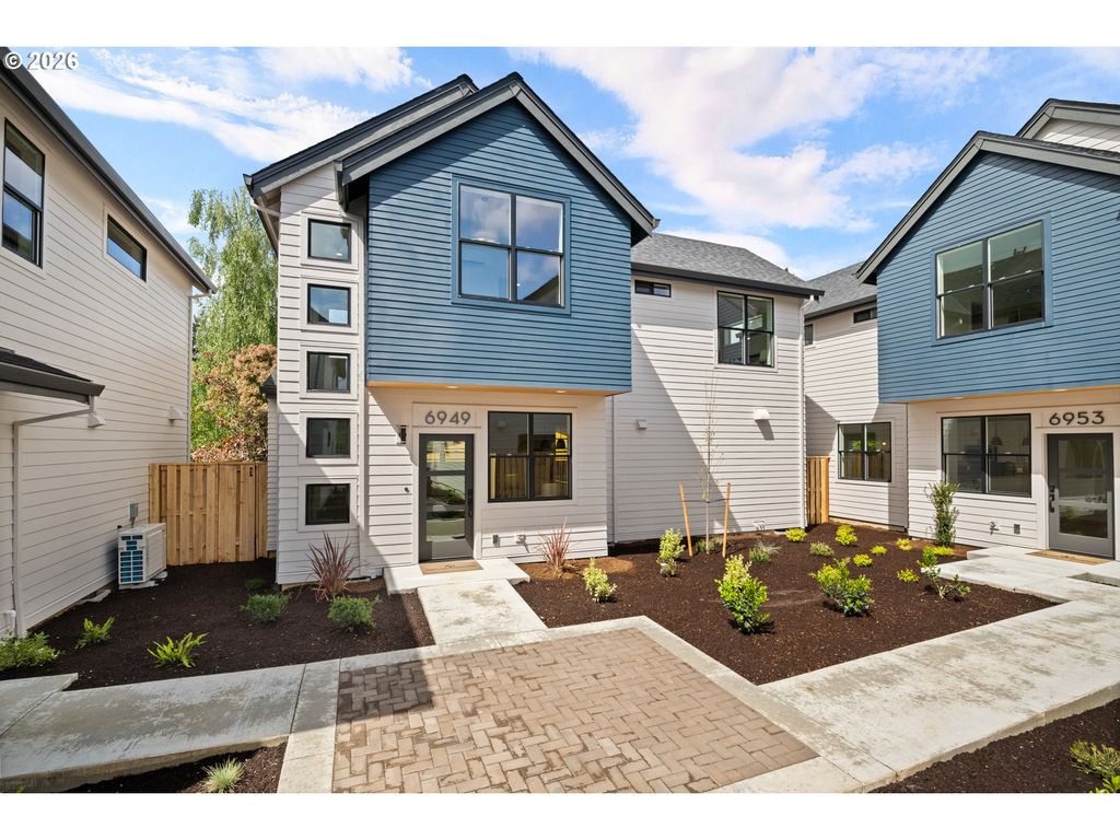6949 N Burr Ave, Portland, OR 97203
