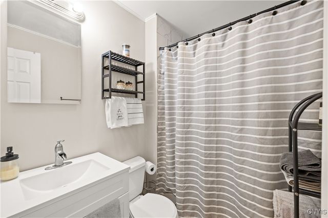 431 Van Rensselaer Road, Utica, NY 13502