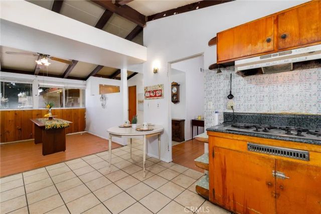 2219 Concord Avenue, Pomona, CA 91768