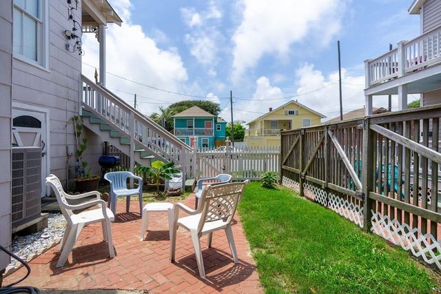 1416 13th Street, Galveston, TX 77550