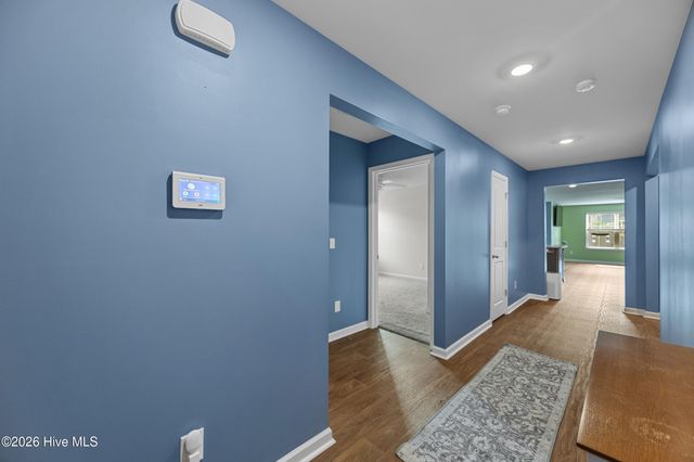 304 Cleat Drive, Surf City, NC 28445