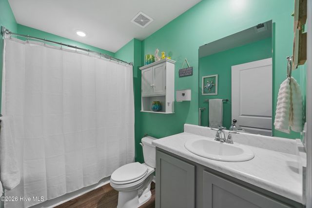 304 Cleat Drive, Surf City, NC 28445