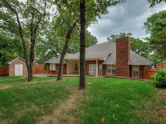 709 N Creek Drive, Edmond, OK 73034