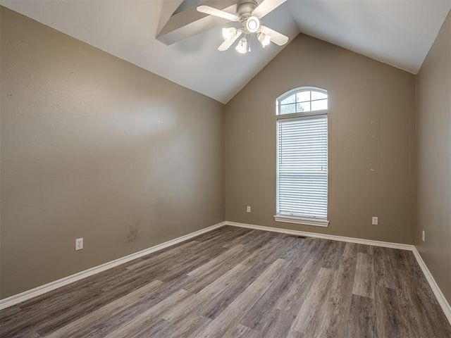 709 N Creek Drive, Edmond, OK 73034