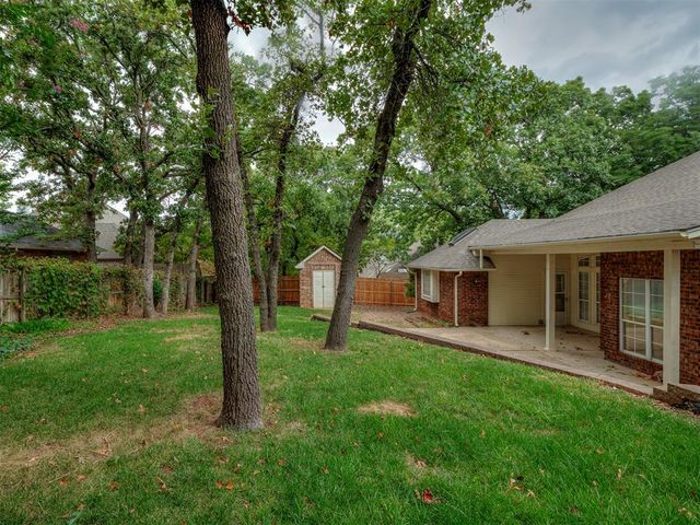 709 N Creek Drive, Edmond, OK 73034