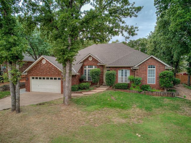 709 N Creek Drive, Edmond, OK 73034