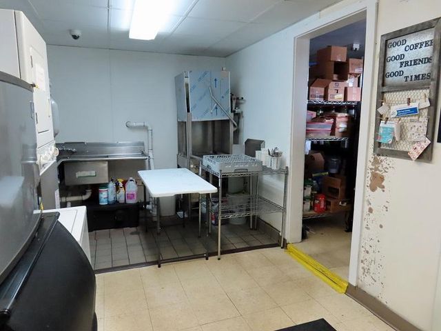 517 Duluth Avenue S, Thief River Falls, MN 56701