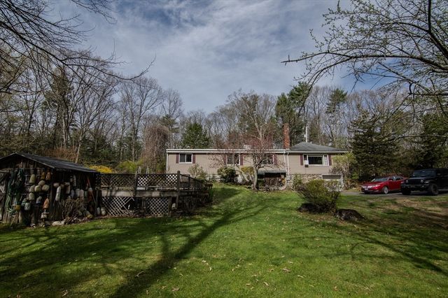 1063 Lebanon Hill Road, Southbridge, MA 01550