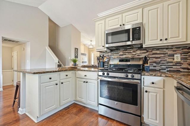 4306 Orange Court NW, Acworth, GA 30101