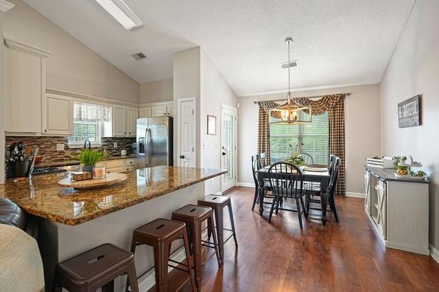 4306 Orange Court NW, Acworth, GA 30101