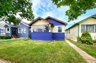 5530 W Warwick Avenue, Chicago, IL 60641