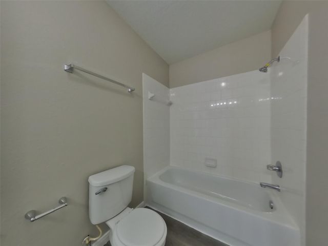 5003 Hauna Lane, Dickinson, TX 77539