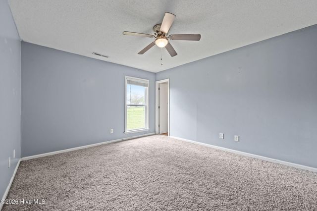 1102 Audrey Court, Jacksonville, NC 28540