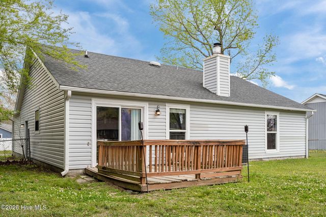 1102 Audrey Court, Jacksonville, NC 28540