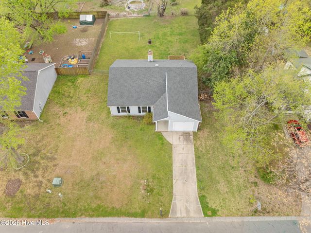 1102 Audrey Court, Jacksonville, NC 28540