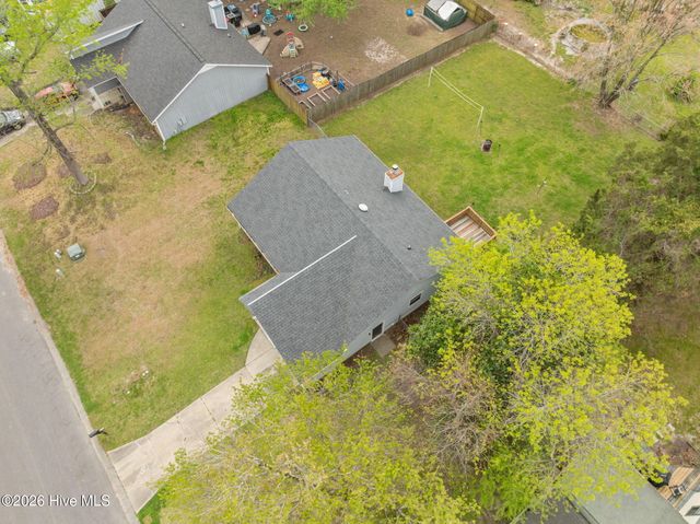 1102 Audrey Court, Jacksonville, NC 28540