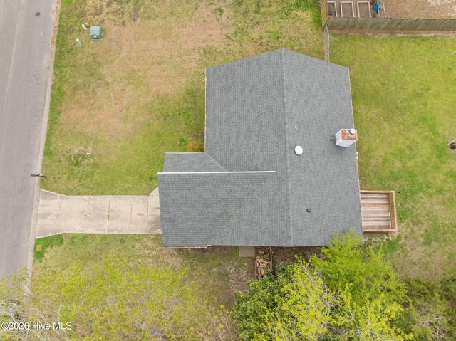 1102 Audrey Court, Jacksonville, NC 28540