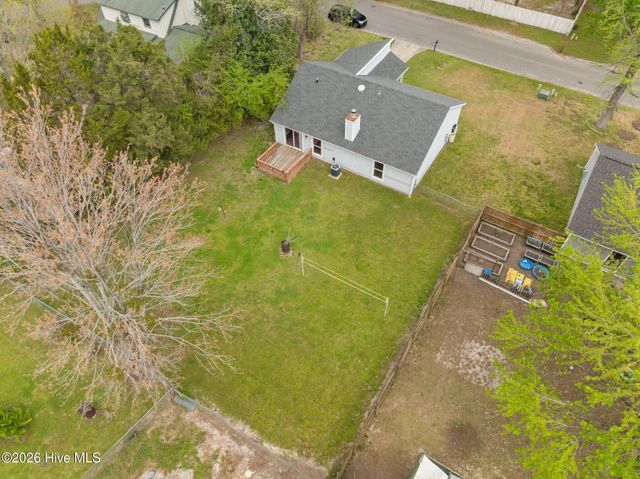 1102 Audrey Court, Jacksonville, NC 28540