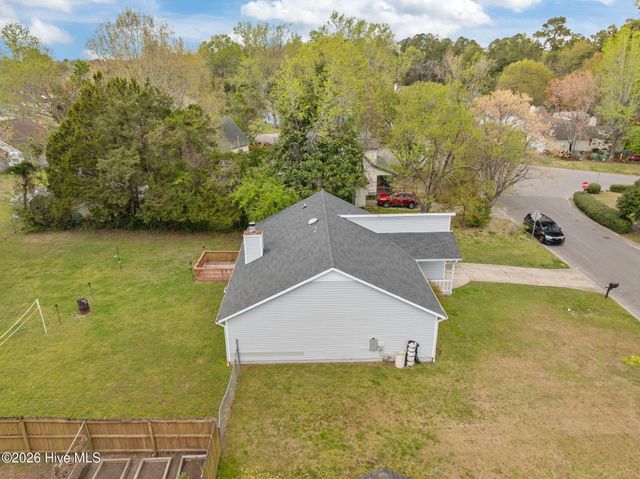 1102 Audrey Court, Jacksonville, NC 28540